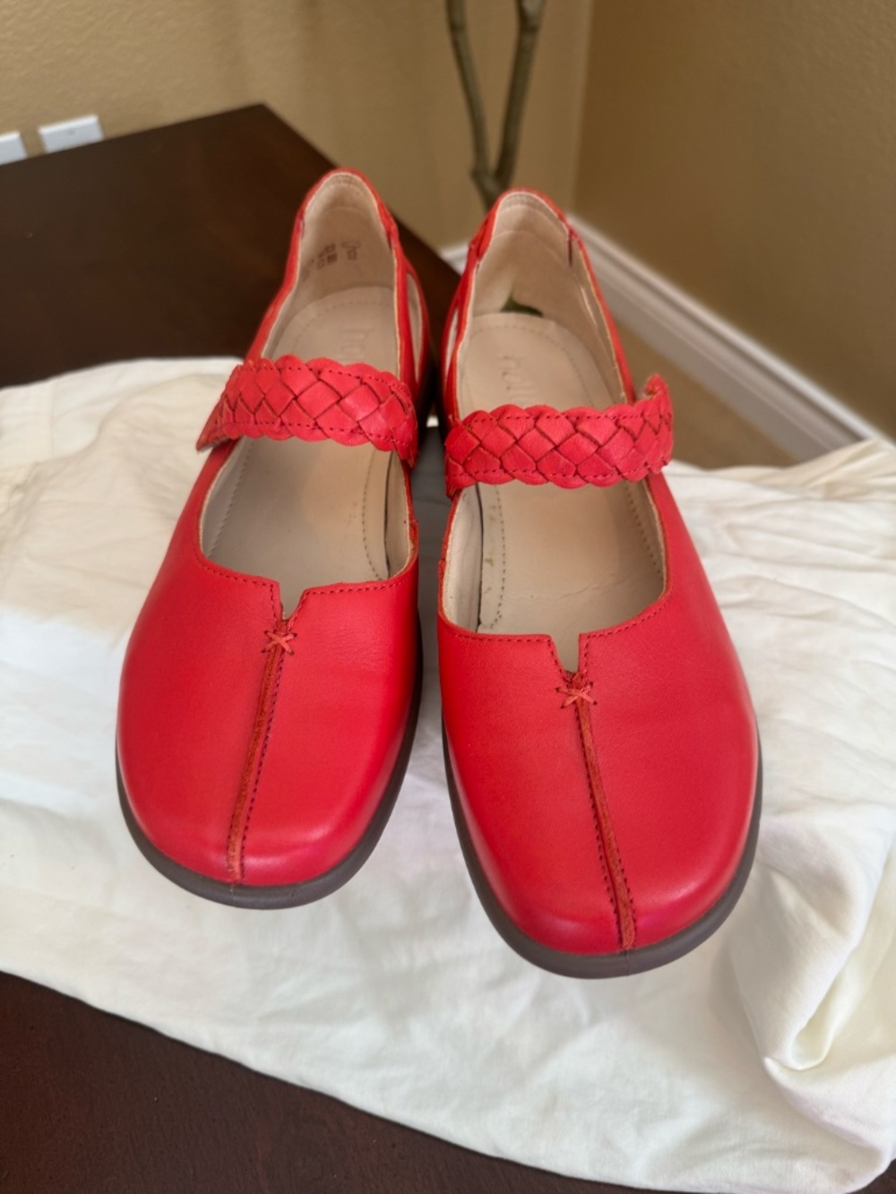 Hotter Red Leather Mary Jane Comfort Flats Braided Strap Women's Size 10 or 43